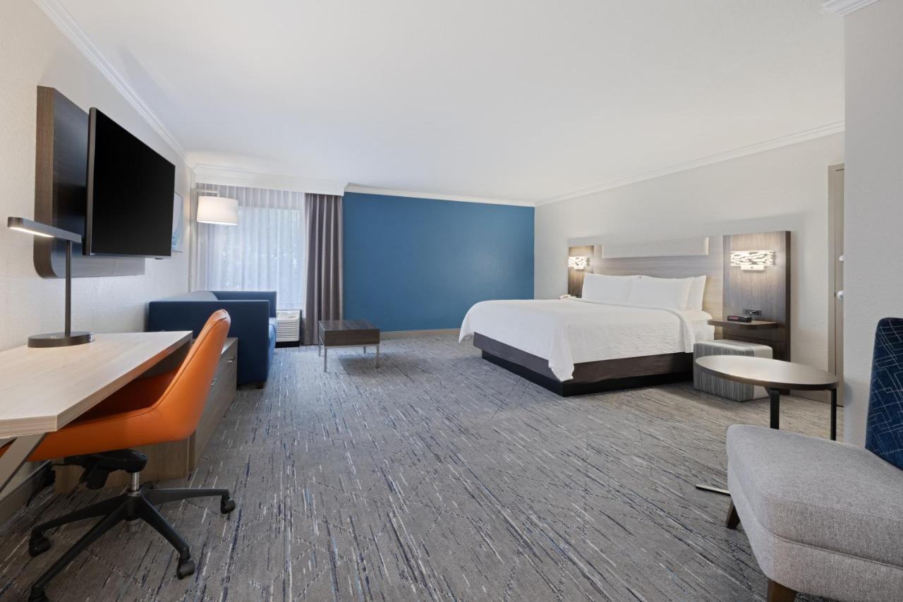 Holiday Inn Express Hotel & Suites Ft. Lauderdale-Plantation By Ihg Exterior photo