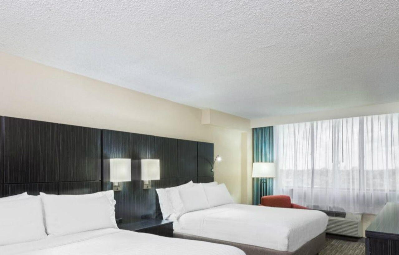 Holiday Inn Express Hotel & Suites Ft. Lauderdale-Plantation By Ihg Exterior photo